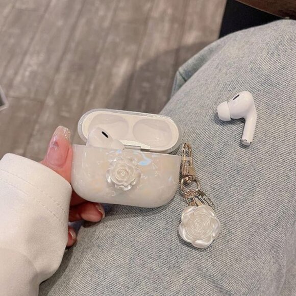 Cute Glitter AirPods Pro2 Case - Picture 4 of 6